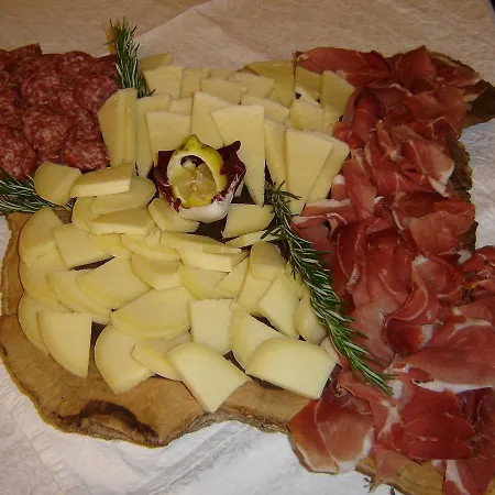 فندق مبيت وإفطار La Ferula